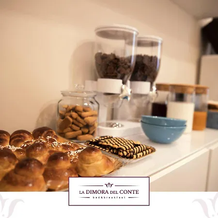 La Dimora Del Conte فندق مبيت وإفطار 4*