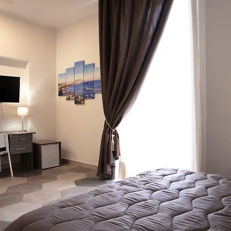 拉迪莫瑞德迪可特住宿加早餐旅馆 那不勒斯