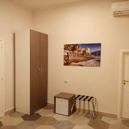 La Dimora Del Conte Neapol